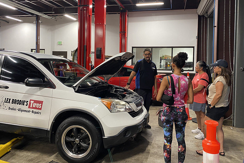 LEX BRODIE'S TIRE CAR CARE CLINIC Lex Brodie's Tire & Service Center